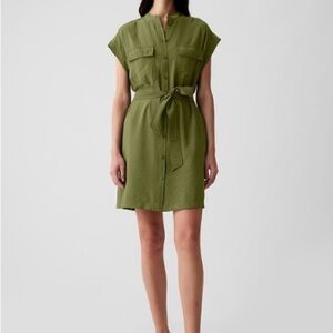 GAP Green Buttoned Tie Front Mini Dress